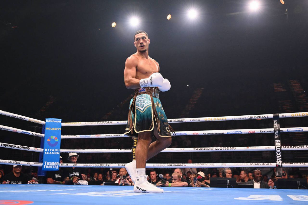 Промоутер Опетаи объяснил, почему они подписали контракт с Zuffa Boxing.jpg