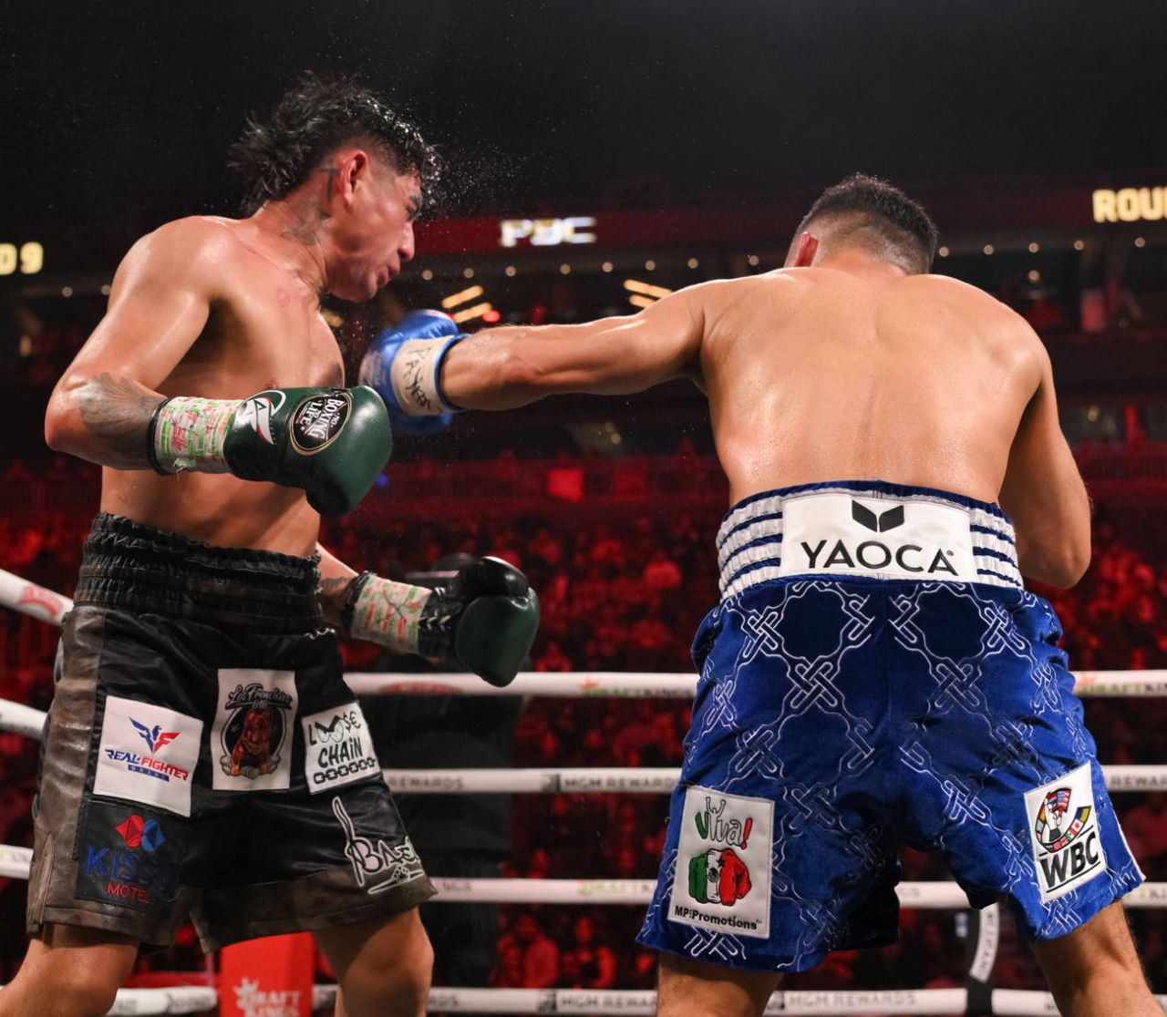 Исаак Крус био от vRINGe.jpg Исаак Крус био от vRINGe.jpg