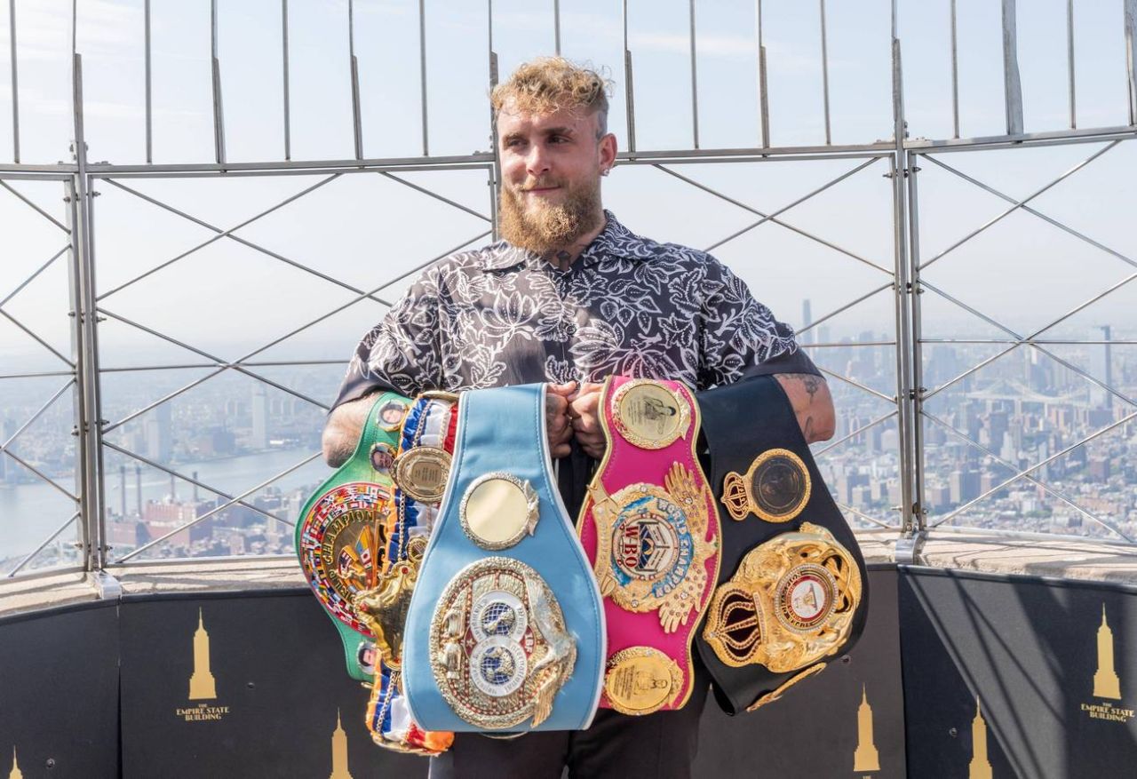 Крузер Пол признался, что боится улететь в нокаут от легковеса Дэвиса.jpg Крузер Пол признался, что боится улететь в нокаут от легковеса Дэвиса.jpg