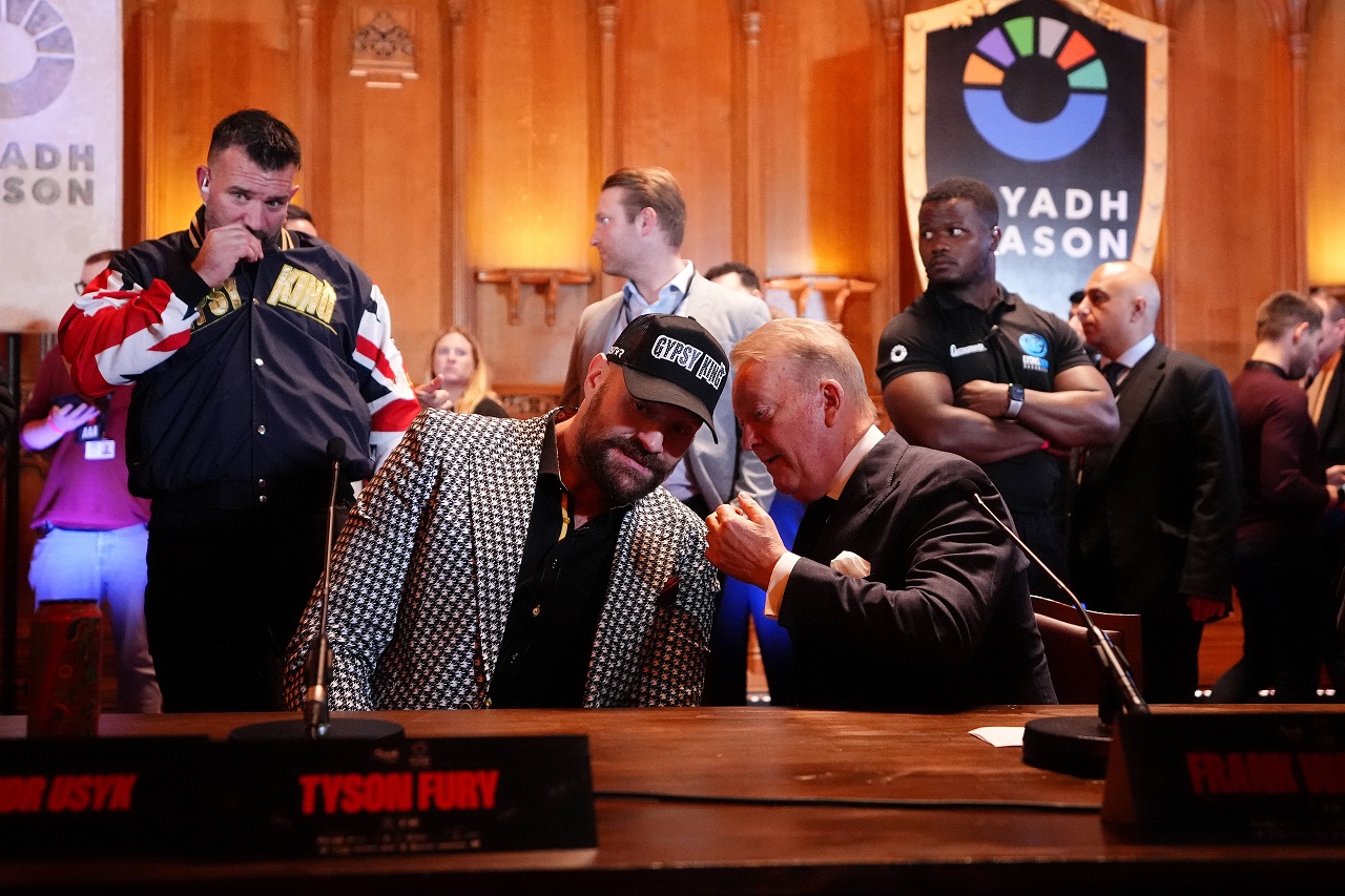 «Я уверен, что бой состоится». Уоррен о сделке Фьюри и Джошуа с Riyadh Season «Я уверен, что бой состоится». Уоррен о сделке Фьюри и Джошуа с Riyadh Season