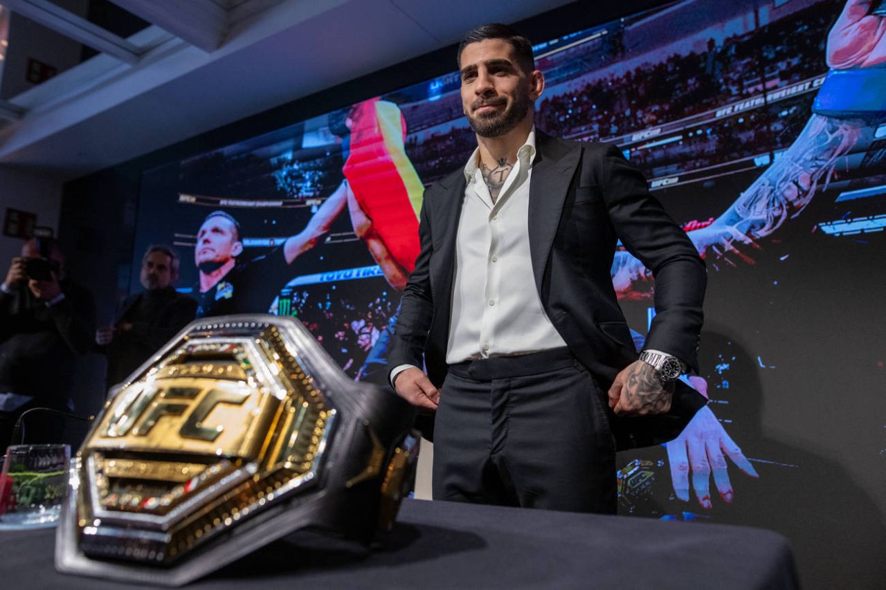 Инстинкт Топурии. UFC 317: Илия Топурия – Чарльз Оливейра.jpg