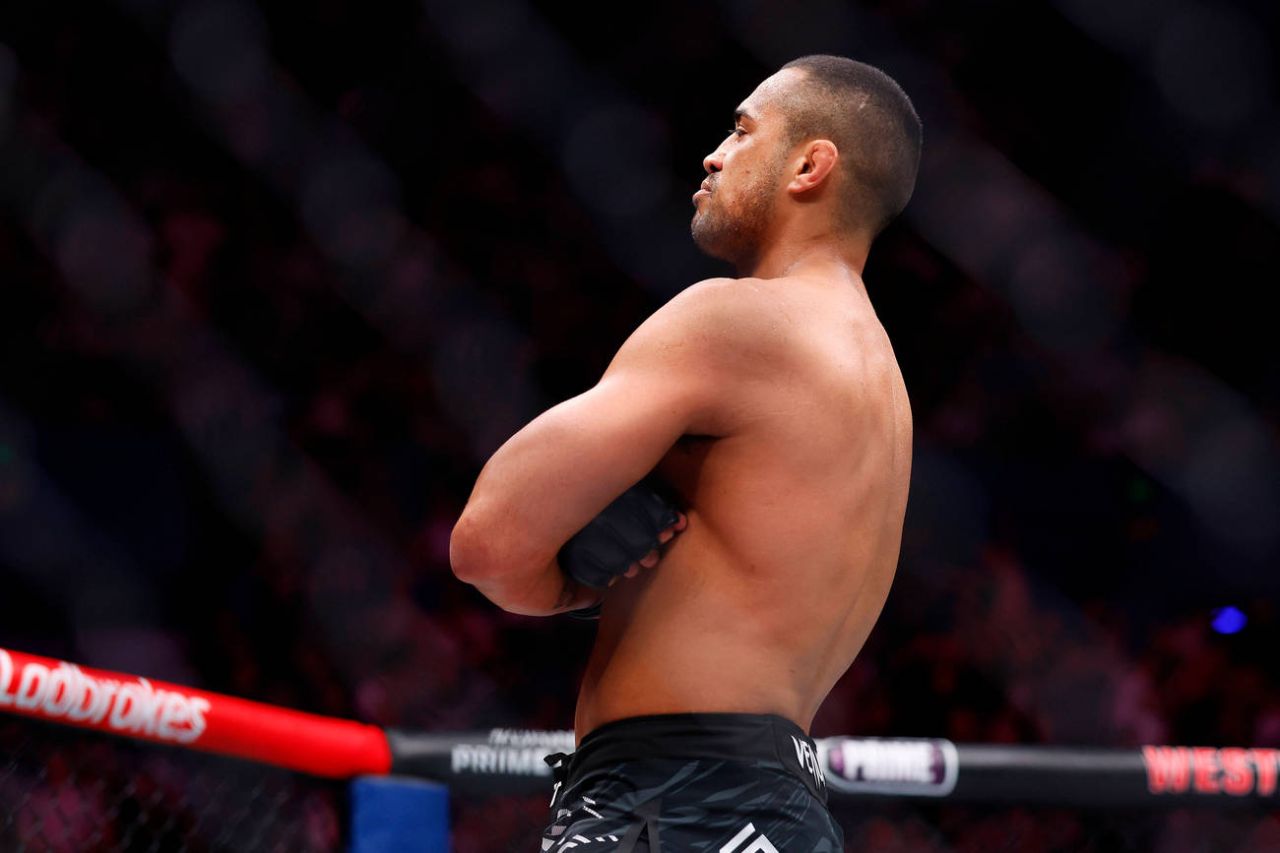 Синяя таблетка доктора Хаоса. UFC 327: Иржи Прохазка – Карлос Ульберг.jpg