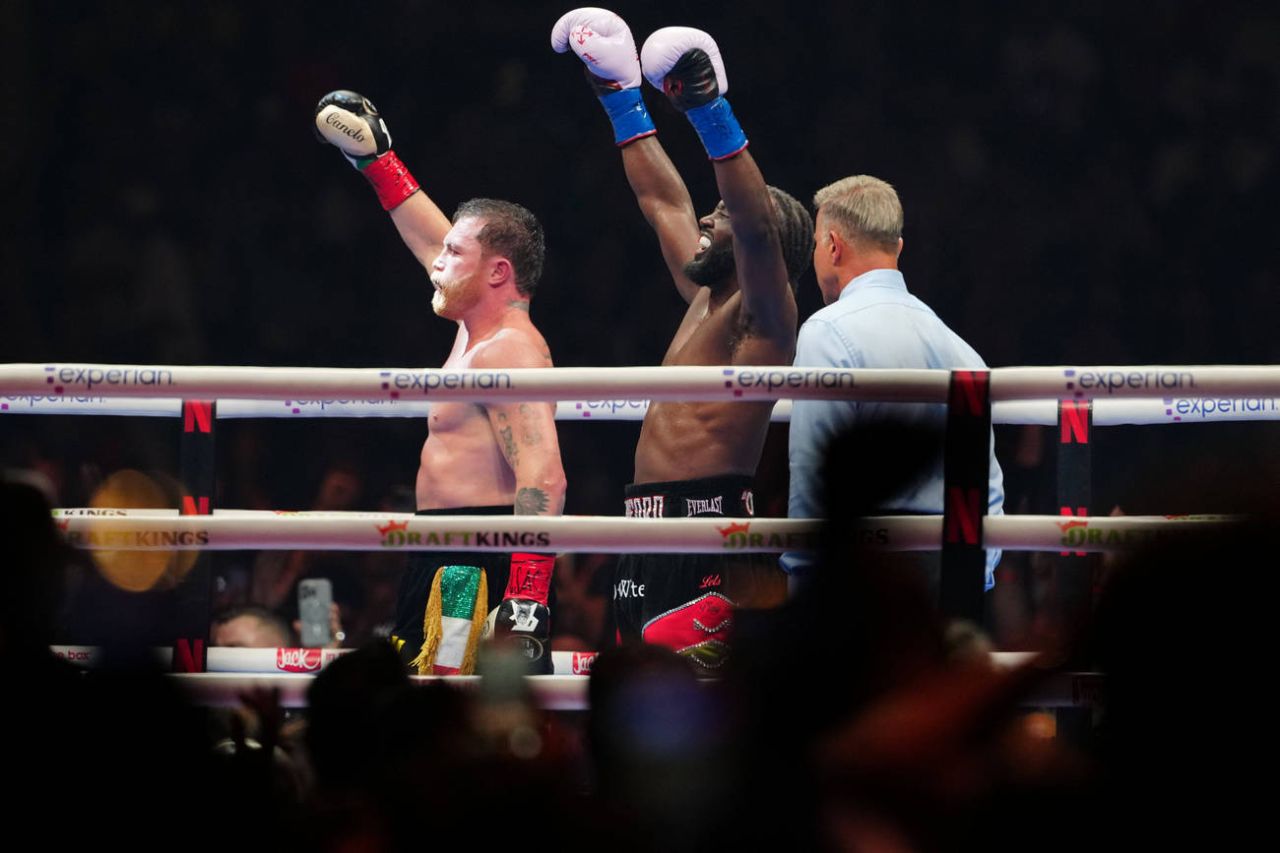 Бокс круче UFC? Объясняет Кормье.jpg Бокс круче UFC? Объясняет Кормье.jpg