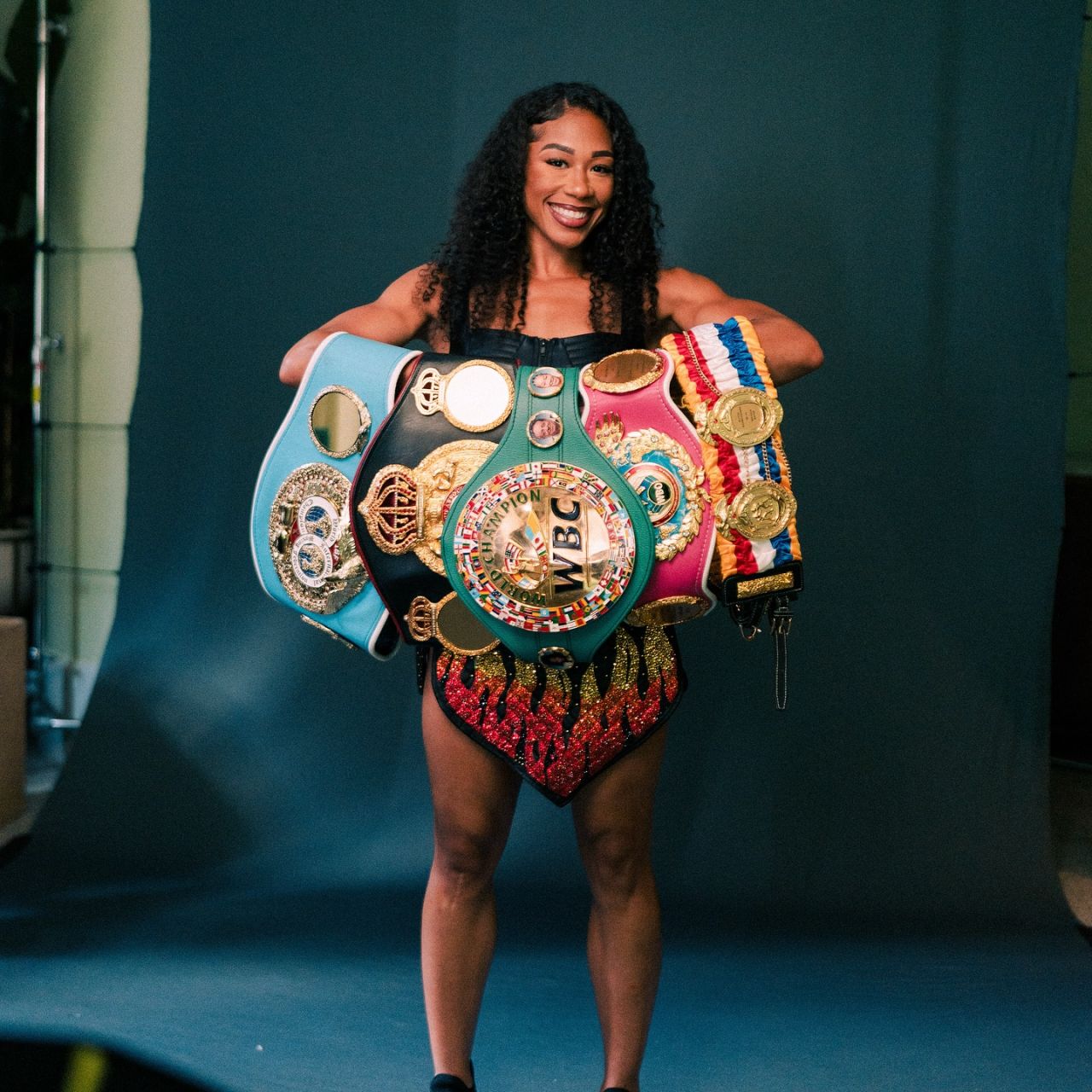 Главные бои ноября-2025: пора вновь беситься с жиру.jpeg