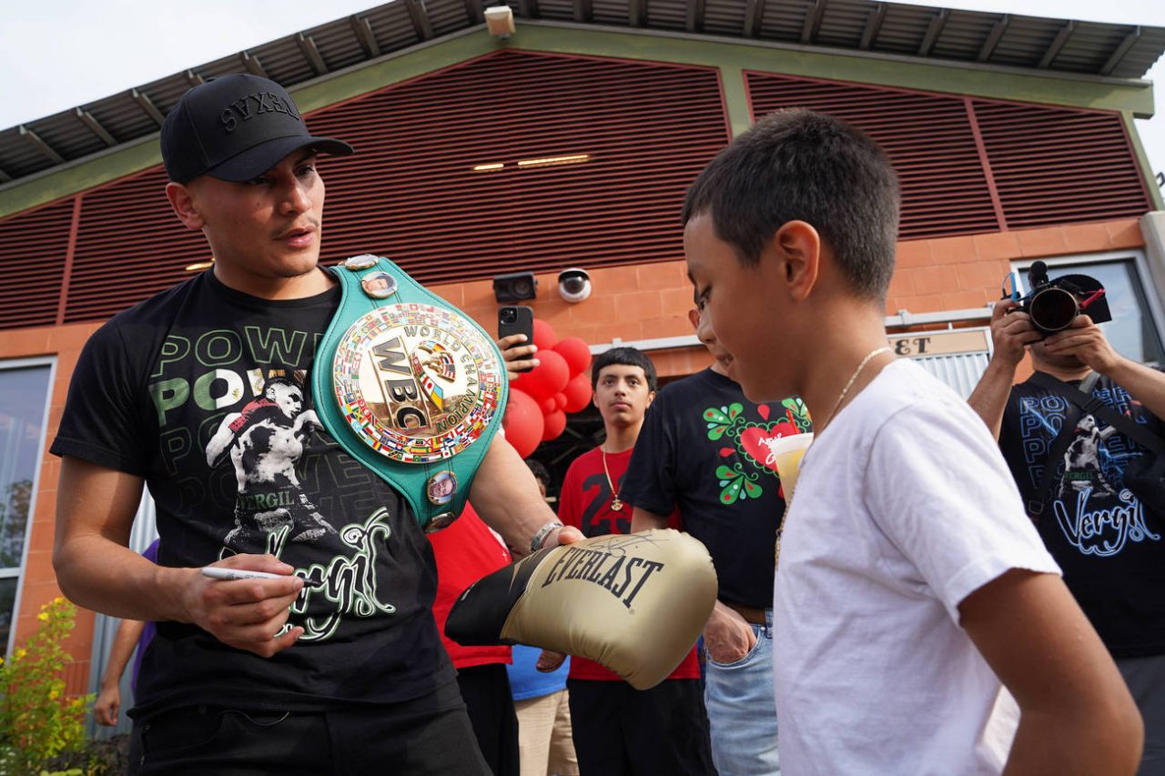 Назван самый вероятный соперник Ортиса. Конечно же, это не Эннис.jpg