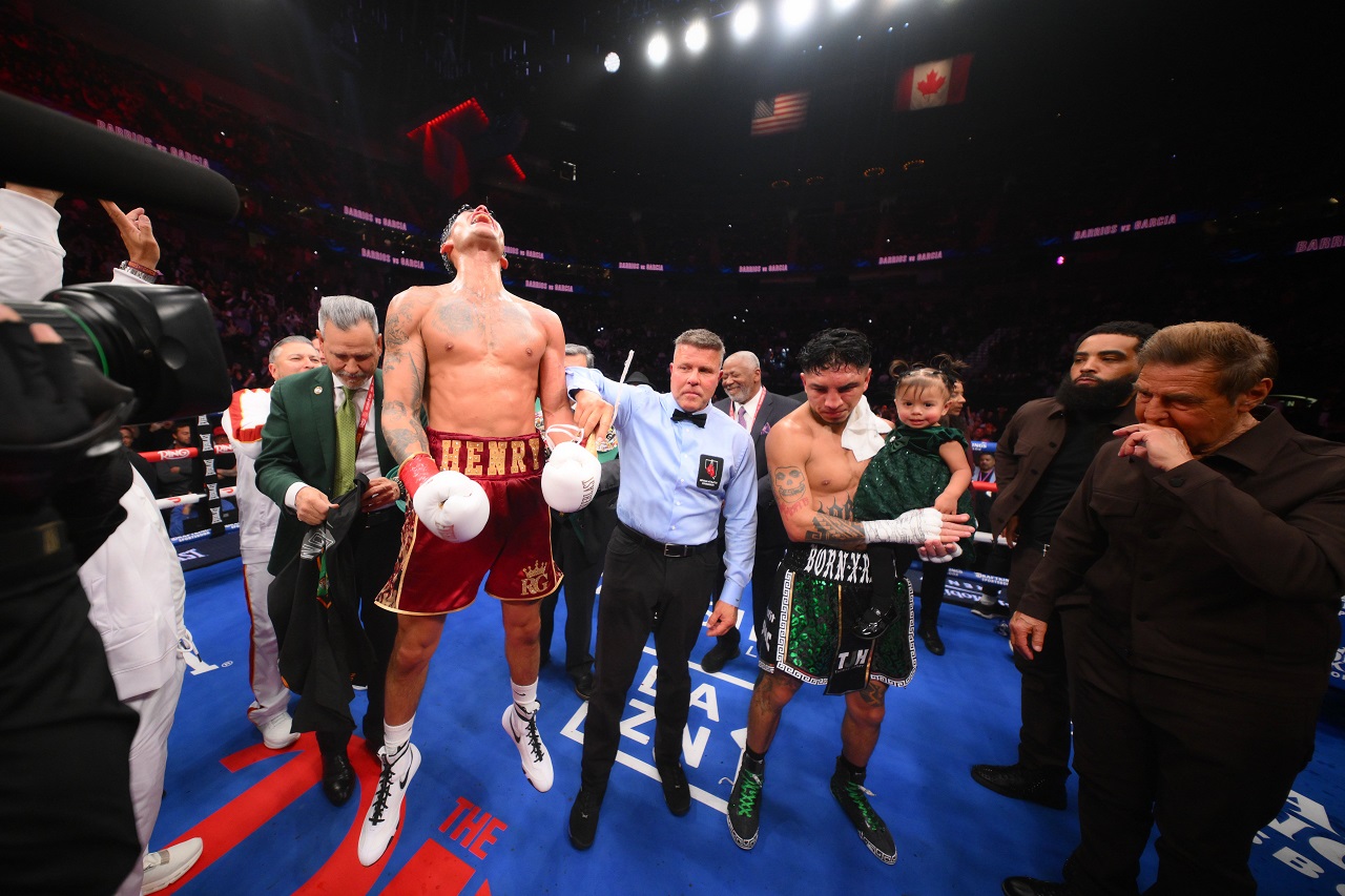 Лучший боксёр в мире. Обзор боя Гарсия-Барриос