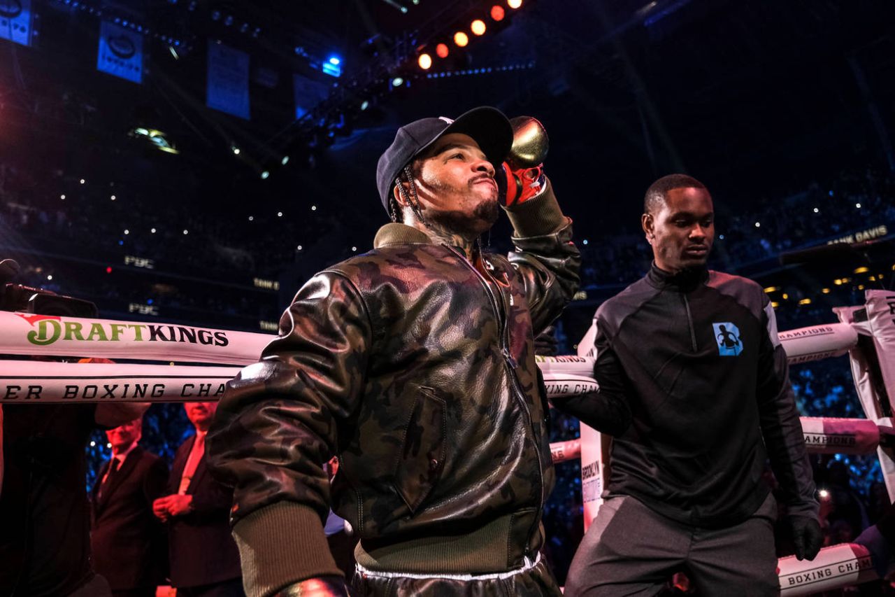 Бой Пол – Дэвис на грани срыва? Джервонта вновь избил подругу.jpg Бой Пол – Дэвис на грани срыва? Джервонта вновь избил подругу.jpg