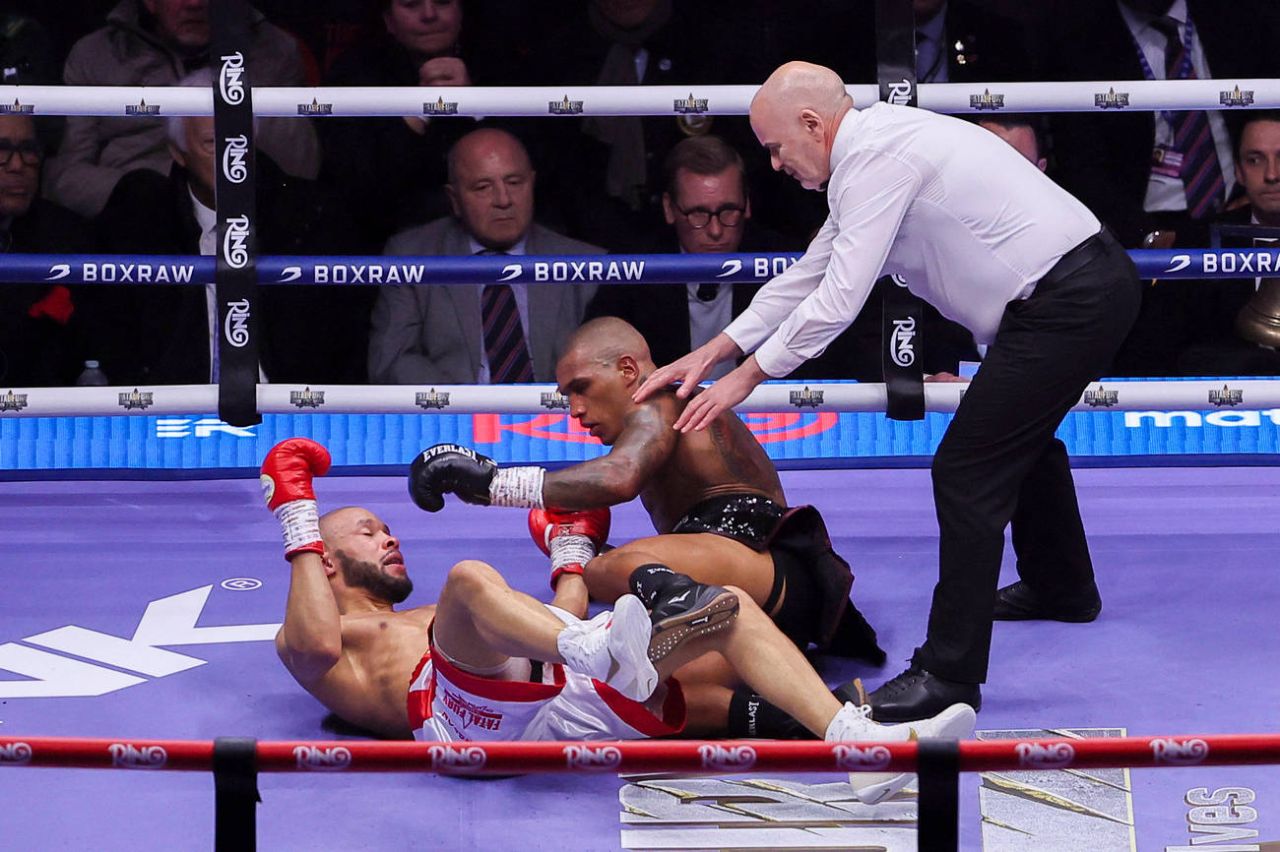 Крис Юбэнк – Конор Бенн. Результаты из Лондона LIVE.jpg Крис Юбэнк – Конор Бенн. Результаты из Лондона LIVE.jpg