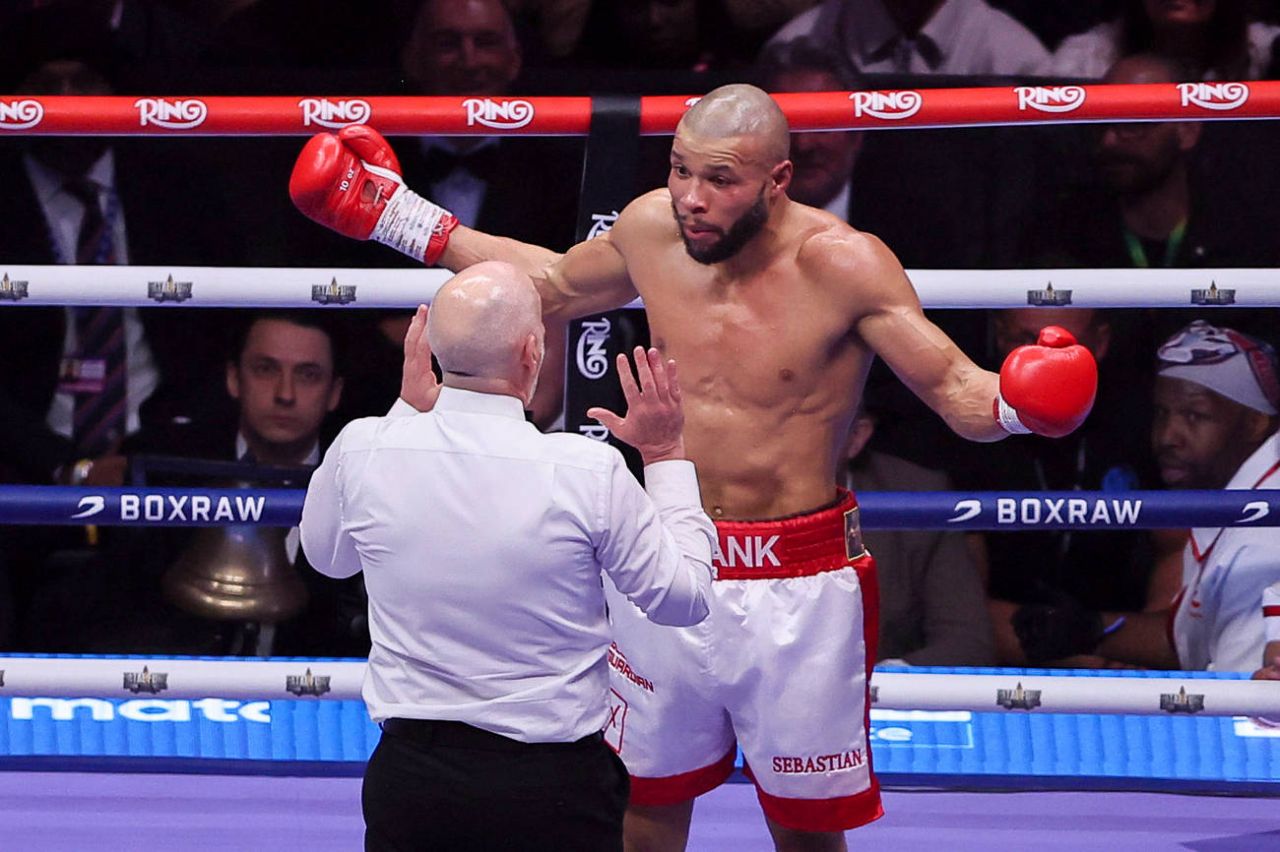 Крис Юбэнк – Конор Бенн 2: прогноз и ставки на бой 15 ноября.jpg Крис Юбэнк – Конор Бенн 2: прогноз и ставки на бой 15 ноября.jpg