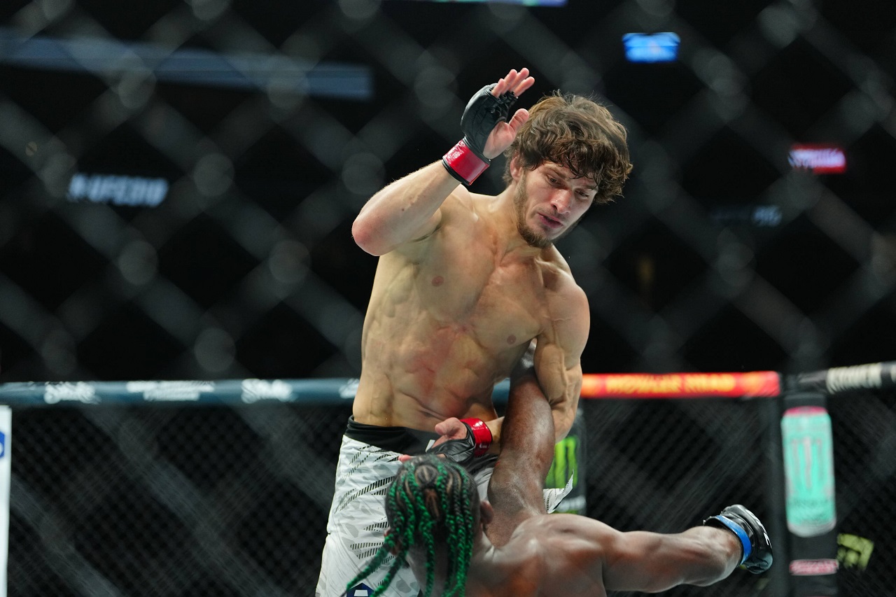 Мовсар Евлоев – Лерон Мёрфи: прогноз и ставки на бой 21 марта Мовсар Евлоев – Лерон Мёрфи: прогноз и ставки на бой 21 марта