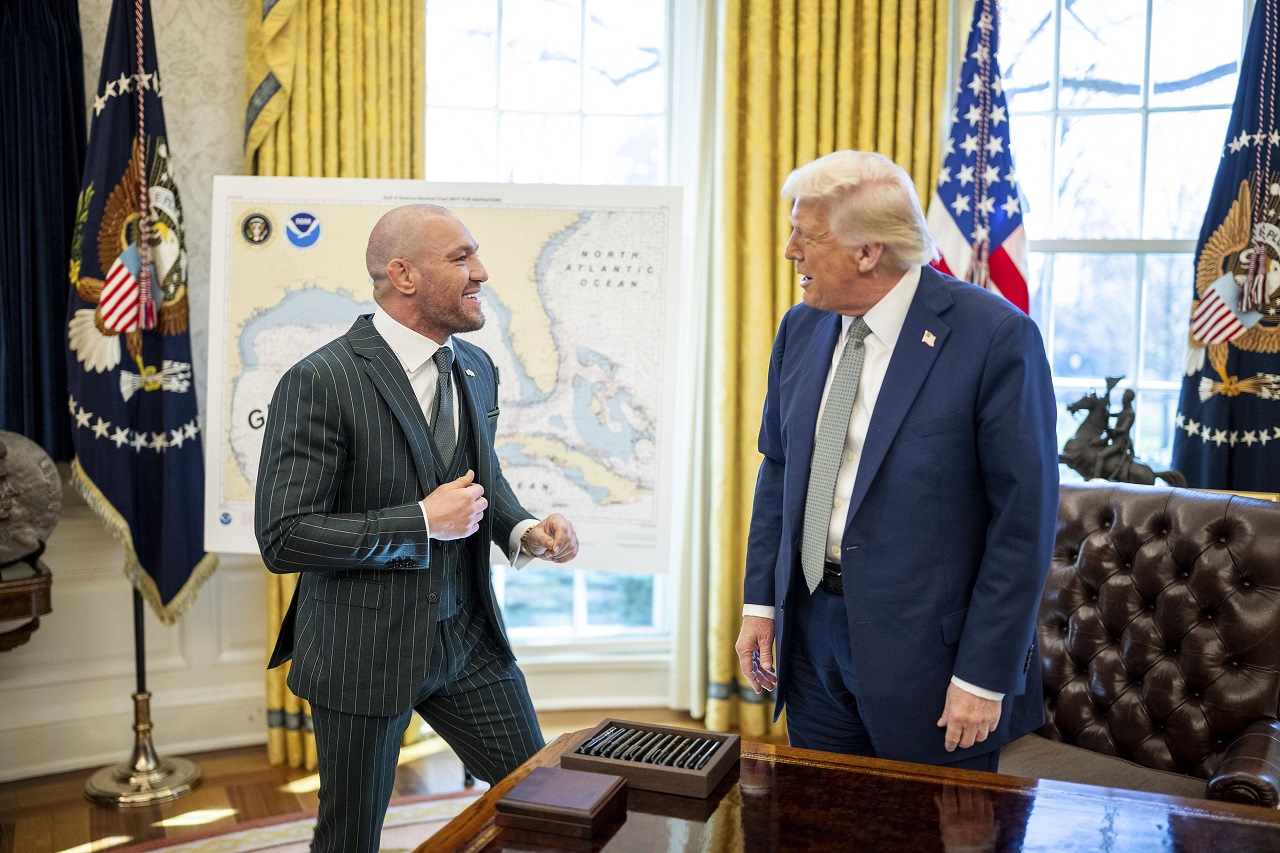 Макгрегор хочет драться с Махачевым в Белом доме Макгрегор хочет драться с Махачевым в Белом доме