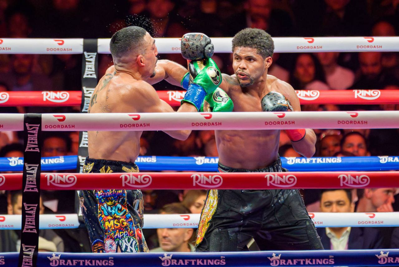 Сулейман объяснил, почему решил отобрать чемпионский пояс у Стивенсона.jpg