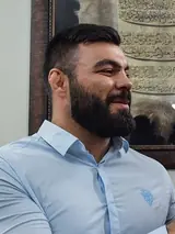 Амир Алиакбари