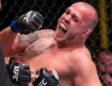 Алмейда бросил вызов Спиваку. Реакция героя турнира UFC on ESPN 61