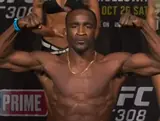 Джефф Нил быстро победил экс-чемпиона дос Аньоса на UFC 308