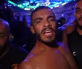 Бойца уволили из UFC после позорного уикэнда
