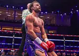 Боксёру-электрику предложили бой с экс-чемпионом IBO