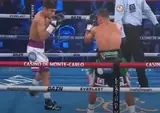 Ахмадалиев побил Эспиносу и стал получемпионом: видео