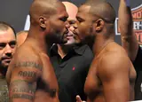 Экс-чемпионы UFC договорились о реванше. Первый бой состоялся в 2010 году