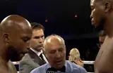 Супертяжёлый мэйн ивент прерван из-за рассечения: видео