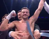 Боксёр-электрик Пэдли уничтожил Бельмехди и взял евротитул: видео