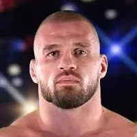 Артём Резников