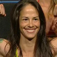 Жулиана Лима
