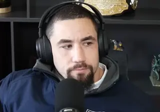 Стало известно, как Уиттакер отреагировал на решение UFC вновь назначить ему бой с Чимаевым