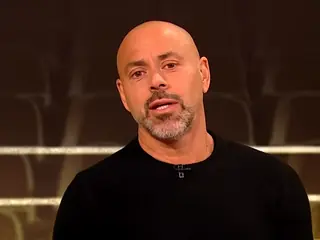 «Если ставите свой дом, то выбирайте…» Реванш Усик–Дюбуа глазами тренера Хэя