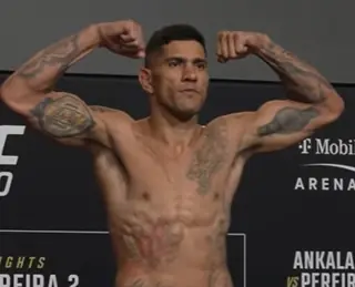 Взвешивание UFC 320: у Анкалаева и Перейры одинаковый вес, Двалишвили тяжелее Сэндхагена