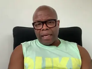 «Усик в своей собственной лиге». Маккензи — об усталости от Фьюри