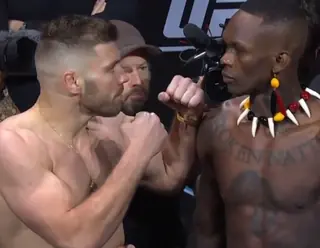 Взвешивание UFC 305: Дю Плесси−Адесанья. Есть перевес, но не в основном карде