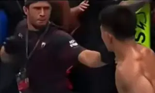 Нурмагомедов объяснил свой поступок на турнире UFC в Шанхае братской любовью