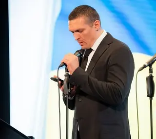 В команде Усика отреагировали на заявление Фьюри о трилогии