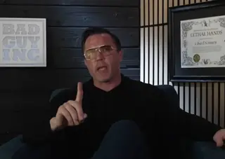 Соннен рассказал, что надо было сделать, чтобы Нурмагомедов провёл 30-й бой