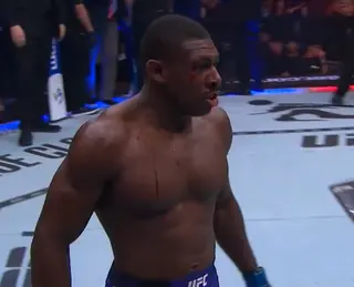 Бакли срубил Томпсона в нокаут на UFC 307