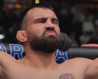 «Бог войны» Сен-Дени растерзал Руффи на UFC Париж