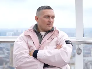 Усик назвал желанных оппонентов на последние два боя в карьере