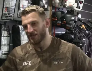 Хукер сказал всё, что думает о Царукяне: «Му*ак, избалованный ребёнок»