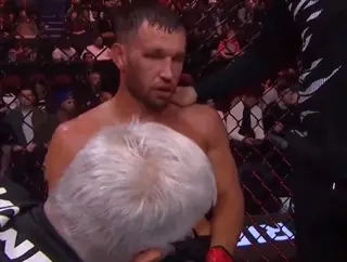Есть апсет! Аллен побил де Риддера на UFC Fight Night 262
