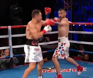 Экс-соперник Головкина борется с раком, Околи отказался от титула