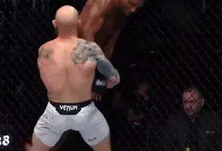 Мёрфи побил Эмметта. Результаты UFC on ESPN 65