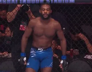 Стерлинг разгромил Ортегу на UFC Fight Night 257