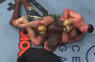 Адесанья назвал ошибку, которая стоила ему победы в главном бою UFC 305