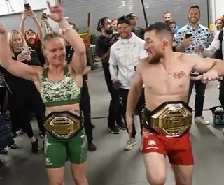 Чемпионский танец Двалишвили и Шевченко после триумфа на UFC 306: видео