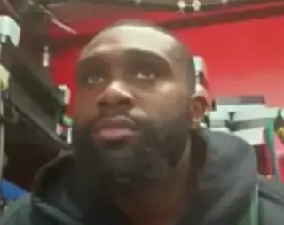 Эннис рассказал, почему не нокаутировал Чухаджяна в первом бою