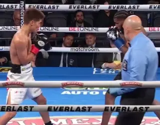 Жизнь после Ломаченко. Крус побил Миширо в элиминаторе IBF: видео