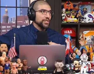 Сперва Макгрегор, затем Махачев. Инсайдер о планах UFC