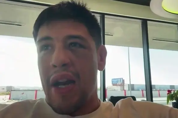 Морено назвал победителя главного боя UFC 331