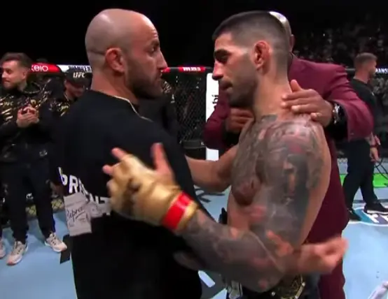 Топурия прокомментировал яркую победу над Холлоуэем